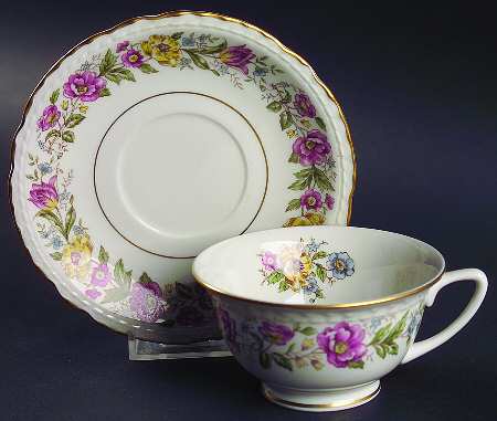 Maysong Footed Cup & Saucer Set