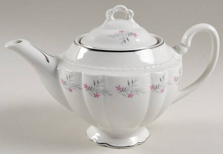 Minuet (Scalloped) Teapot & Lid