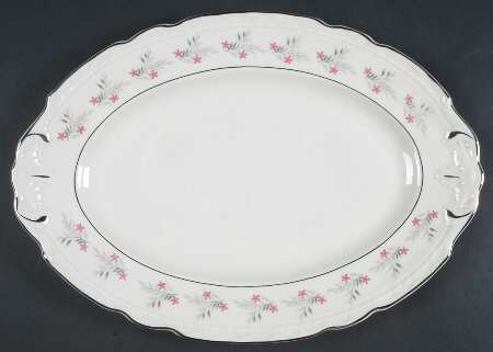 Minuet (Scalloped) 13" Oval Serving Platter