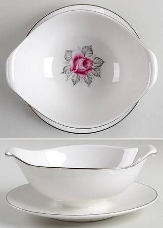 Normandy Rose Gravy Boat with Attached Underplate