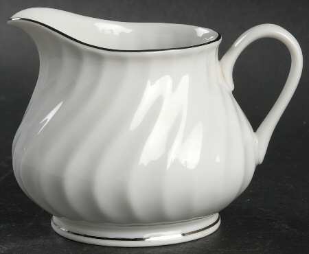 Reverie Creamer