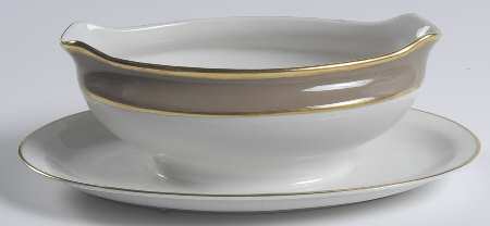 ROJ111 Gravy Boat with Attached Underplate