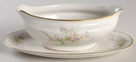 ROJ29 Gravy Boat with Attached Underplate