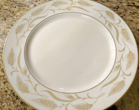 ROJ67 Dinner Plate