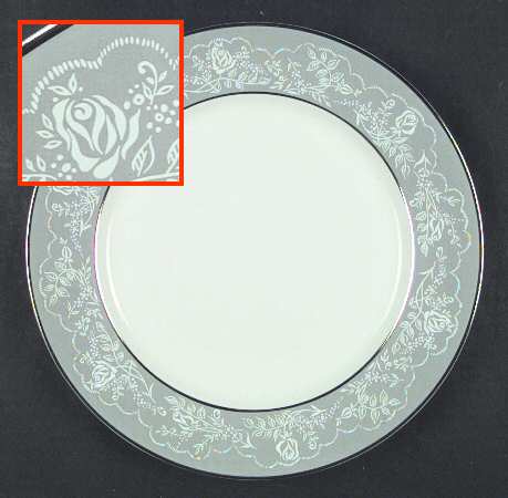 Rose Point Dinner Plate