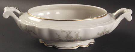 Sandra (Gold Trim) Oval Vegetable No Lid