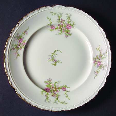 Sandra (Gold Trim) Salad Plate