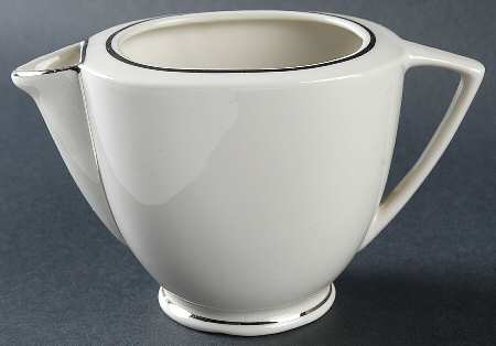 Silver Classic Creamer