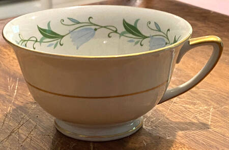 Sylvia Footed Cup
