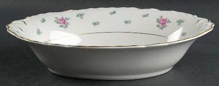 Trousseau Rose Gravy Boat with Attached Underplate