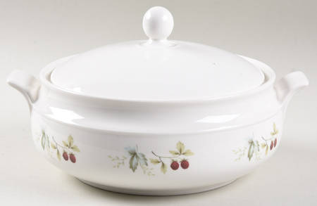 ROK8 2 Qt Round Covered Casserole