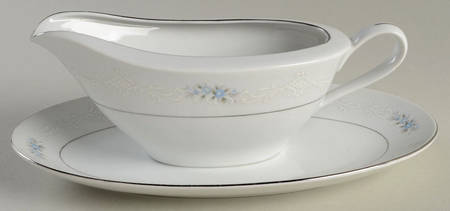 Alice Gravy Boat & Underplate/Relish