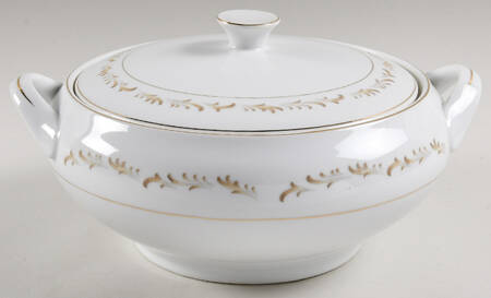 Chantilly Round Covered Vegetable