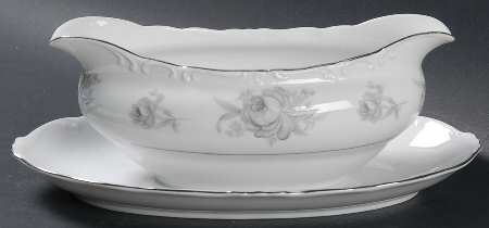 Concord Gravy Boat with Attached Underplate
