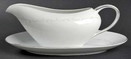 Elizabeth Gravy Boat & Underplate