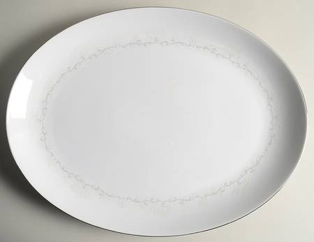 Elizabeth 16" Oval Serving Platter