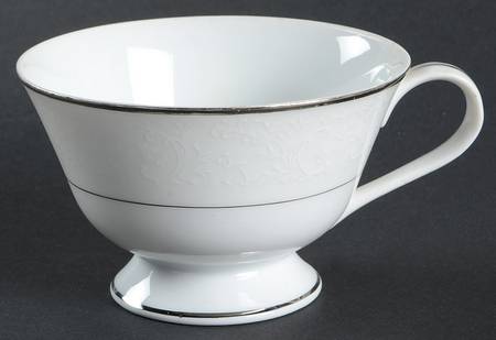 Fairfield Footed Cup