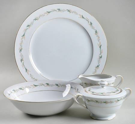 Huntington 5 Piece Hostess Set