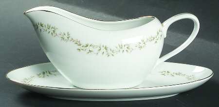 Lori Gravy Boat & Underplate/Relish
