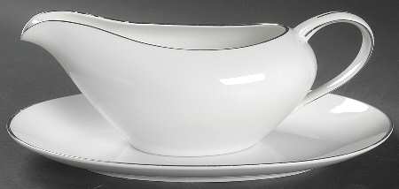Platinum Knight Gravy Boat & Underplate/Relish