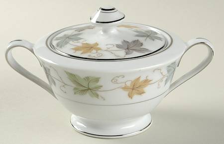 Sandra Sugar Bowl & Lid by Royal M-Mita