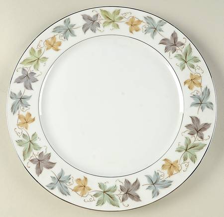 Sandra 12" Chop Plate (Round Platter)