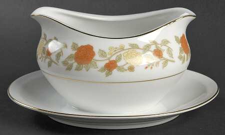Sheridan Gravy Boat with Attached Underplate