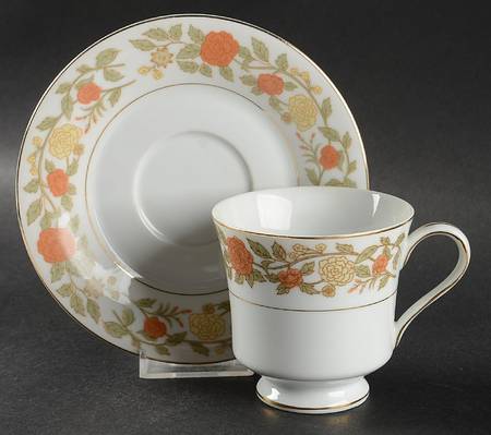 Sheridan Footed Cup & Saucer Set
