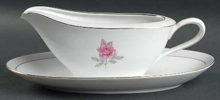 Solitaire Gravy Boat & Underplate