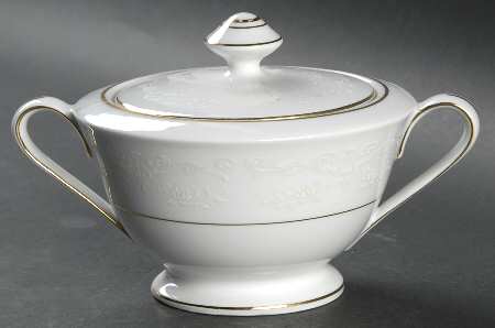 Sovereign (1886, White Flowers) Sugar Bowl & Lid