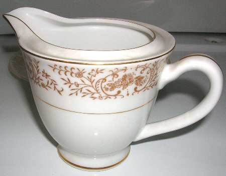 Valencia Creamer