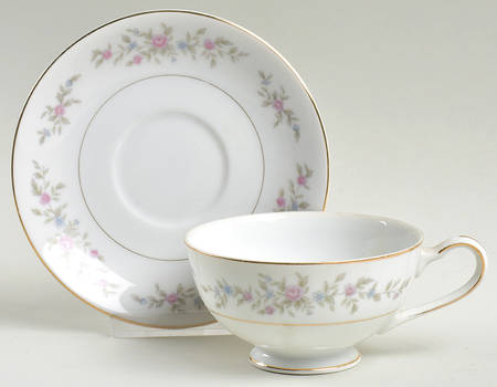 Windsor (With Verge) Footed Cup & Saucer Set