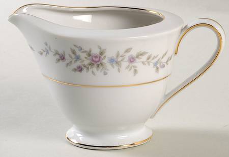 Windsor (With Verge) Creamer