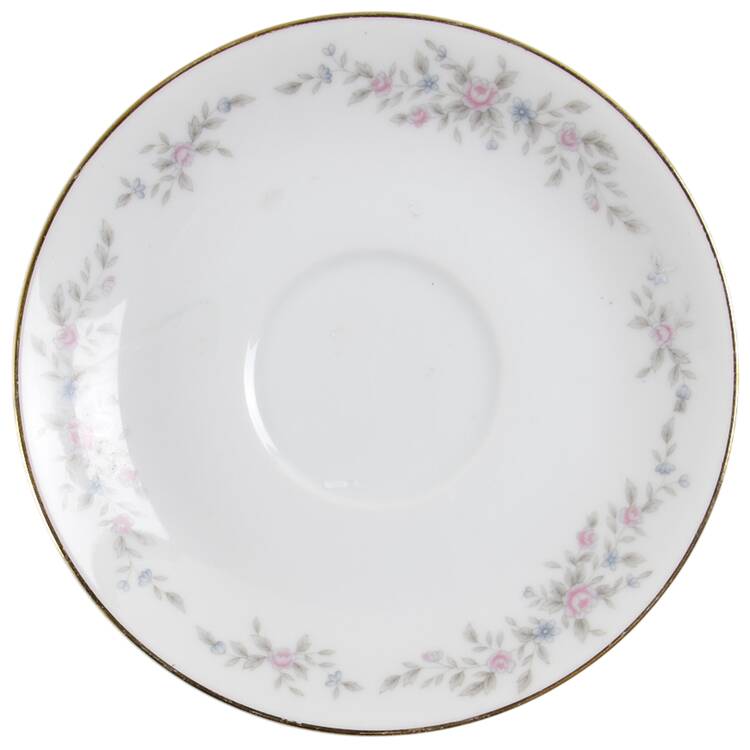 Windsor (No Verge) Saucer
