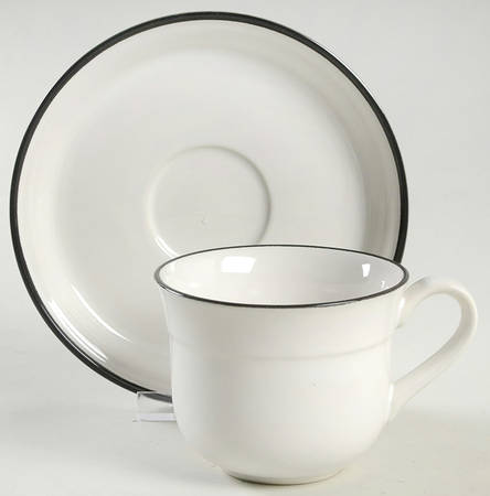 Blackwood Flat Cup & Saucer Set