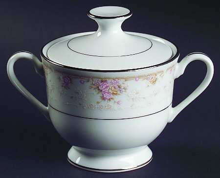 Chelsea Sugar Bowl & Lid