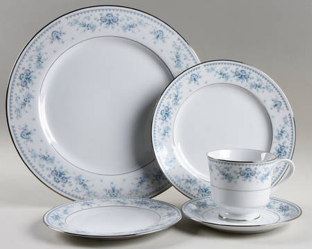 Danielle 5 Piece Place Setting