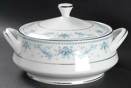 Danielle Round Covered Vegetable