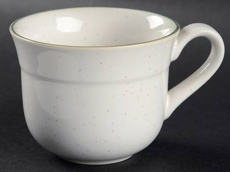 Field Song Flat Cup by Royal Prestige
