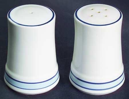 Hanako Salt & Pepper Set
