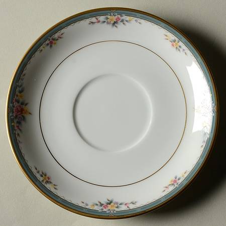 Ovation Saucer