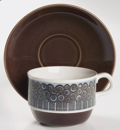 Amanda Flat Cup & Saucer Set