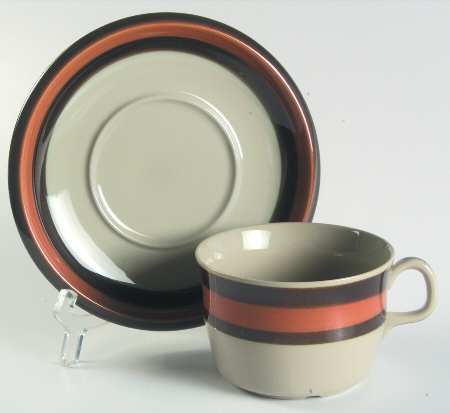 Annika Flat Cup & Saucer Set