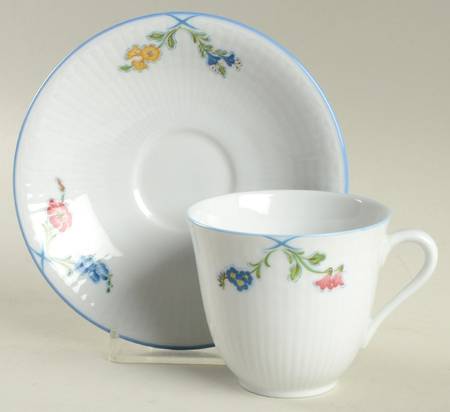 Louise Flat Demitasse Cup & Saucer Set