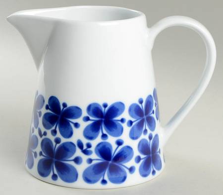 Mon Amie 38 Oz Pitcher