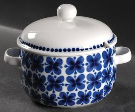 Mon Amie 1.5 Qt Round Covered Casserole