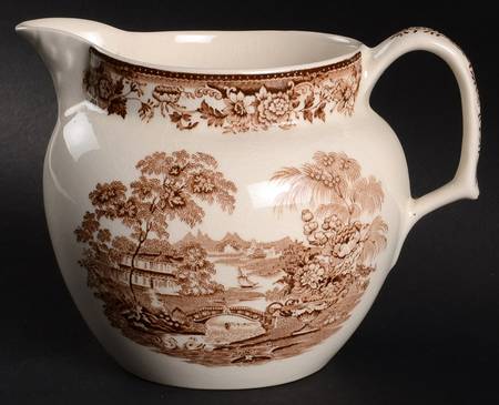 Tonquin Brown Pitcher