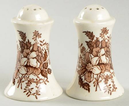 Tonquin Brown Salt & Pepper Set