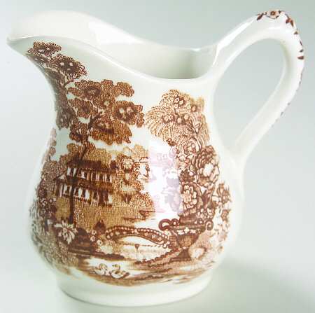 Tonquin Brown Mini Creamer