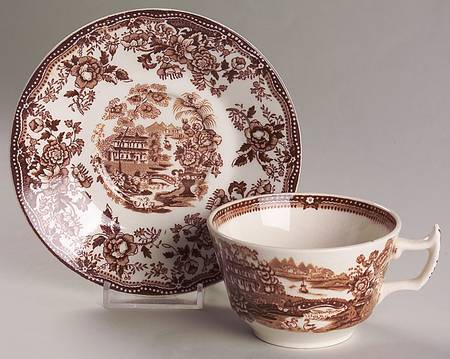 Tonquin Brown Flat Cup & Saucer Set